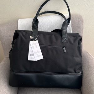 NWT BEIS The Convertible Weekender Black